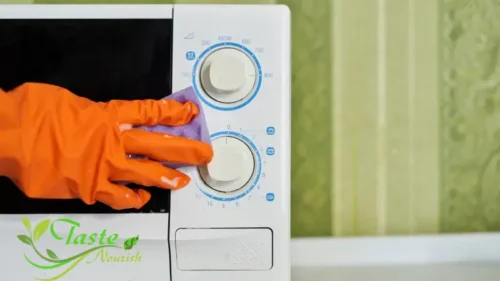 Cleaning the Microwave Made Easy | Science